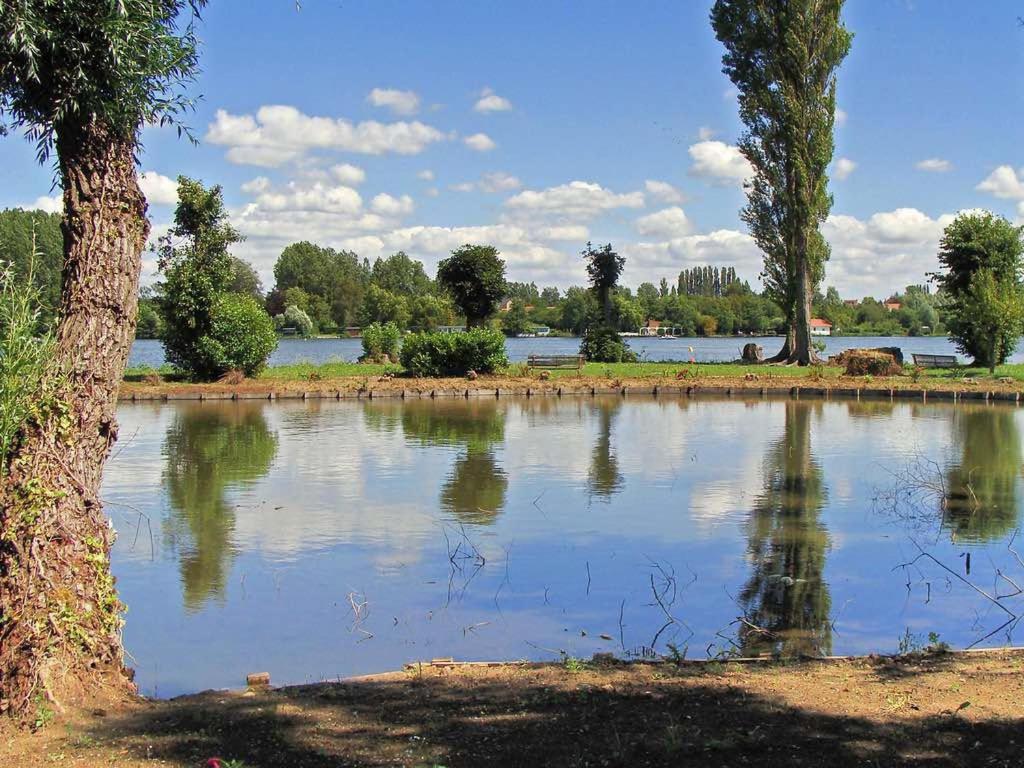 Studio Premium, A 50M Du Lac D'Ardres Avec Terrasse Экстерьер фото